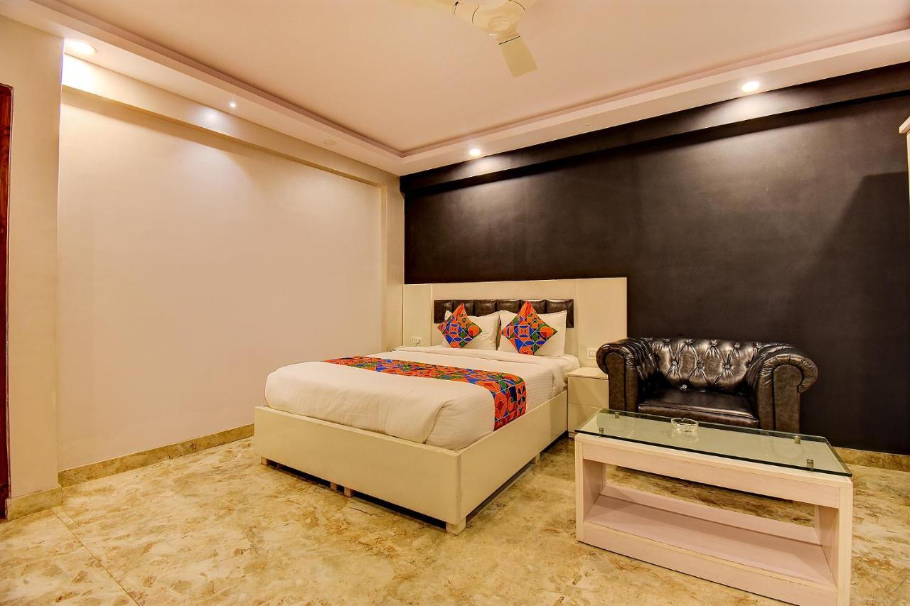 Fabhotel Srk Platinum Inn - Nr Forum Mall Bangalore Eksteriør bilde