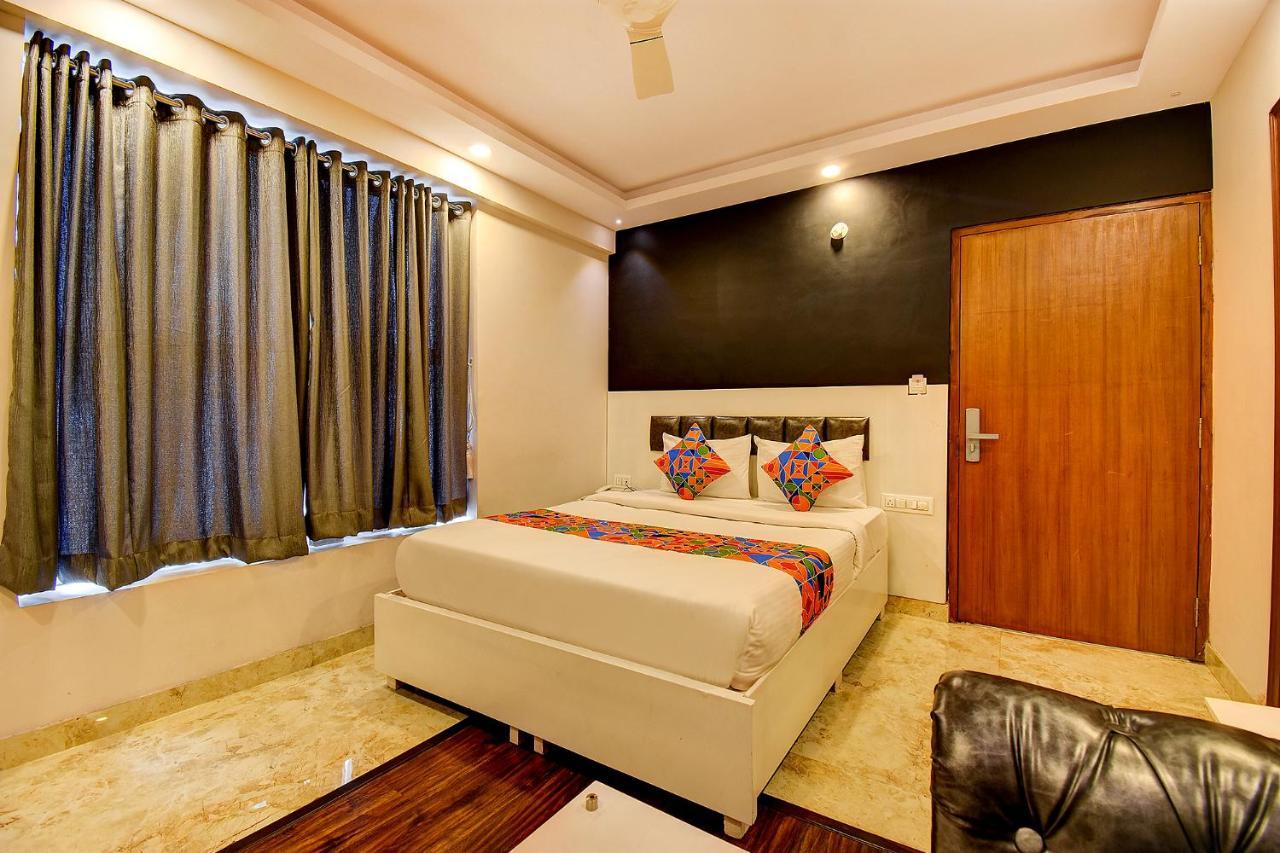 Fabhotel Srk Platinum Inn - Nr Forum Mall Bangalore Eksteriør bilde
