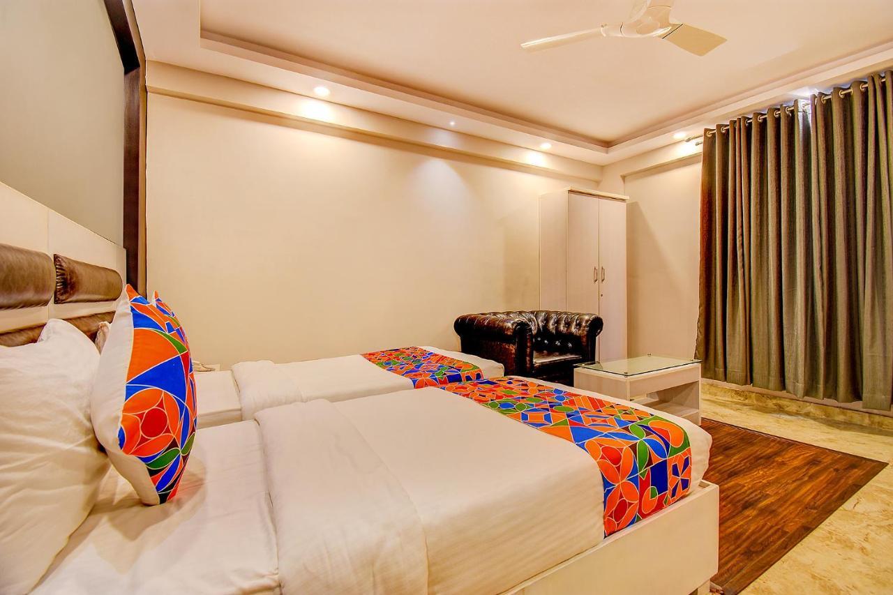 Fabhotel Srk Platinum Inn - Nr Forum Mall Bangalore Eksteriør bilde