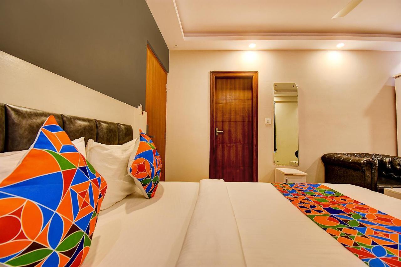 Fabhotel Srk Platinum Inn - Nr Forum Mall Bangalore Eksteriør bilde